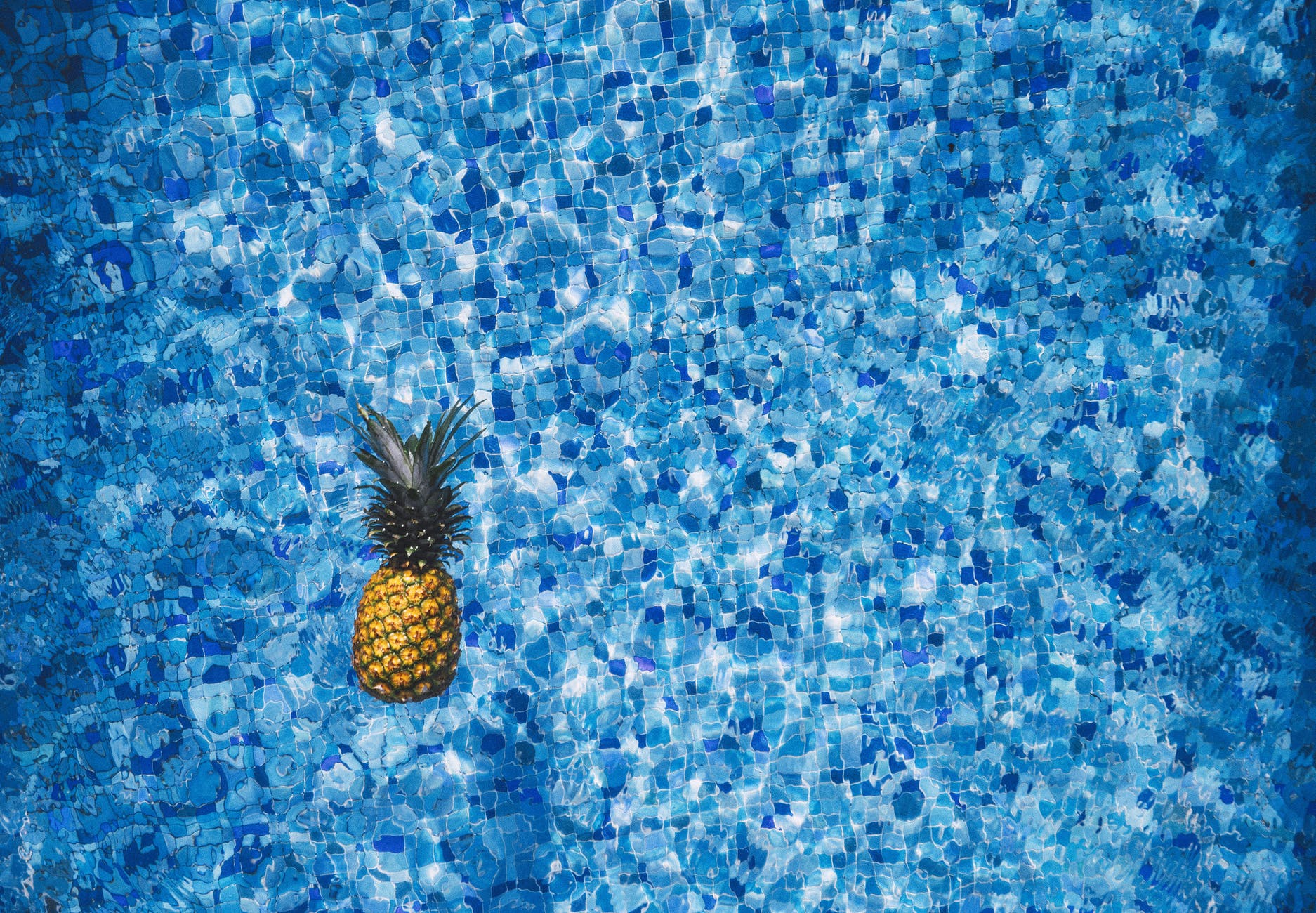 water blue pattern pineapple